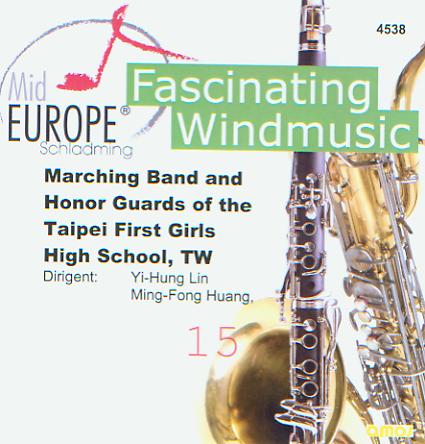 15 Mid Europe: Marching Band and Honor Guards of the Taipei First Girls High School - cliquer ici