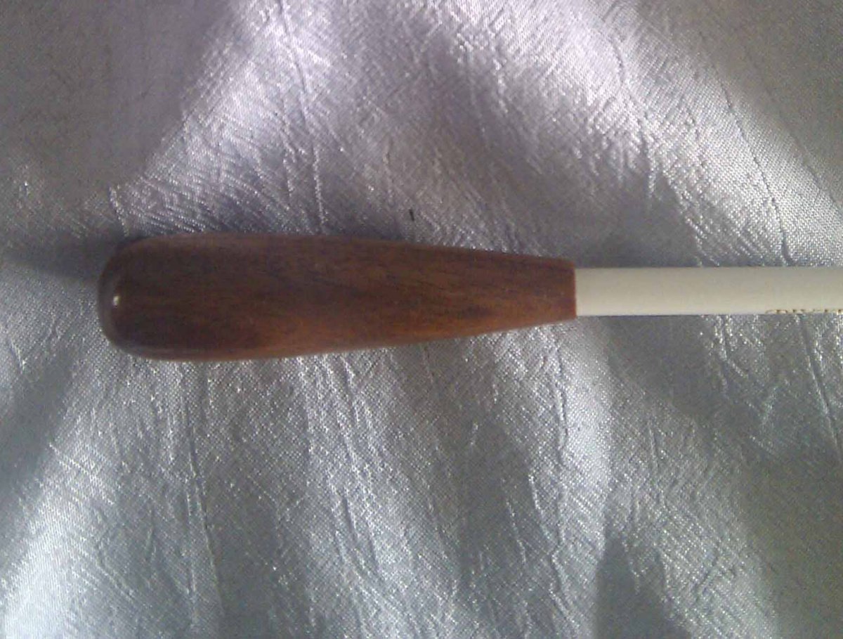 Dirigierstock Serie P, Länge 12, Rosewood, weiss - cliquer ici Dirigierstock Serie P, Länge 12, Rosewood, weiss - cliquer ici