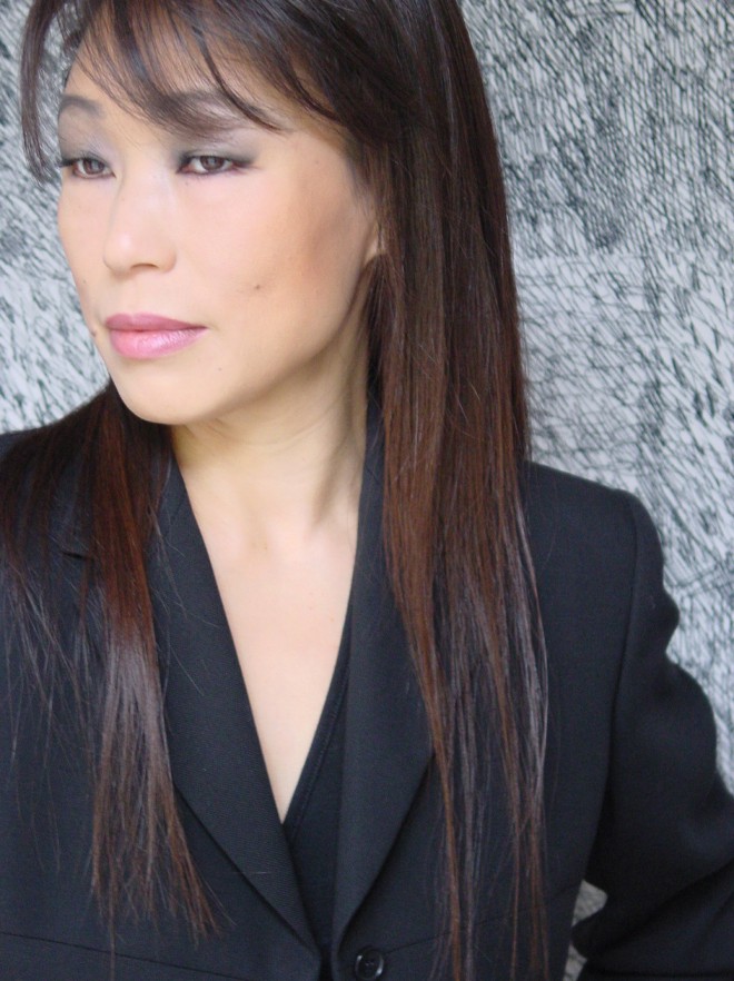 Chin, Unsuk - cliquer ici